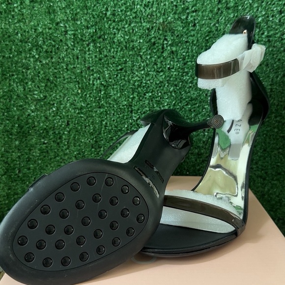 🎥Glaze jelly strap heels NIB🎥 - Picture 3 of 4